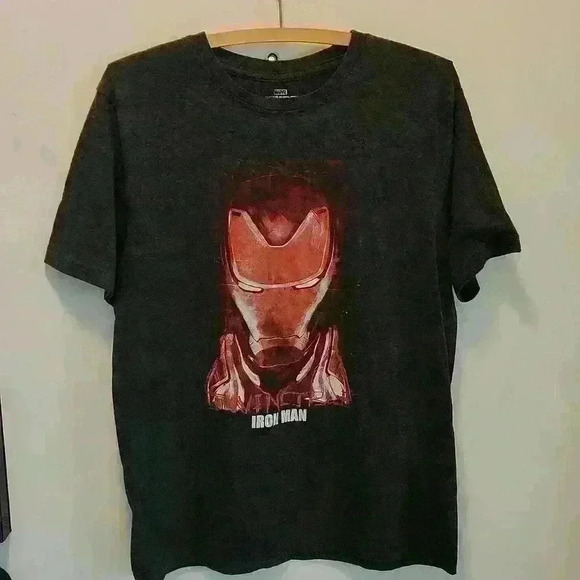 Mens Small Iron  Man T-shirt - Picture 1 of 4